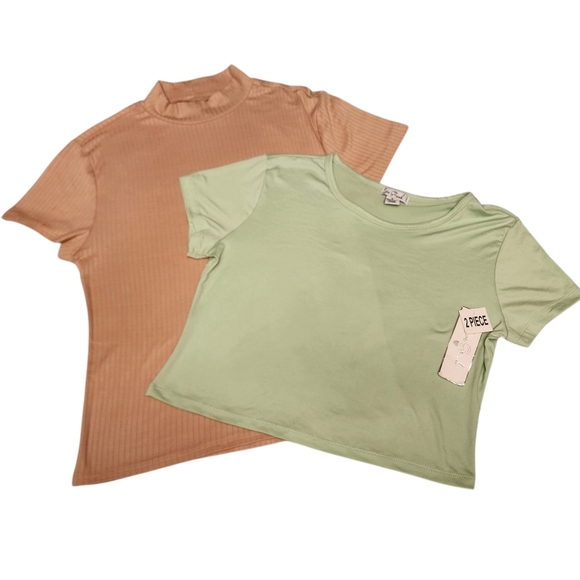Set of 2 Stretchy T-shirts XL NWT - Picture 1 of 10